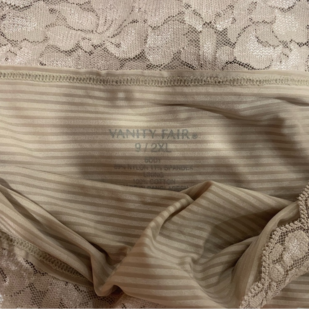 Vanity Fair Lace Trim High-Cut Panties Pack of 3 - Picture 8 of 9